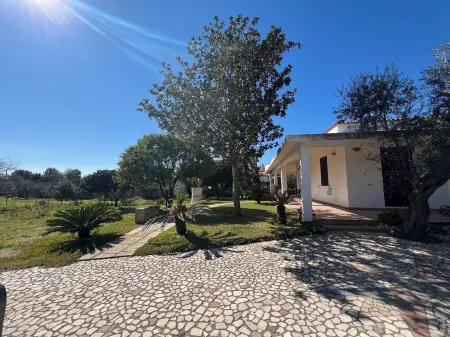 House / Villa - Martano - Luxury Apartment