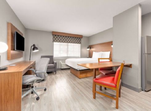 Hawthorn Extended Stay by Wyndham Bedford - Dallas