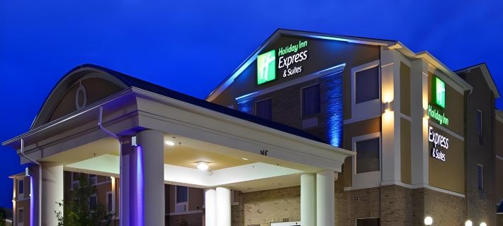 Holiday Inn Express & Suites HOUSTON NORTH - IAH AREA by IHG Ξενοδοχεία στην πόλη Harris County