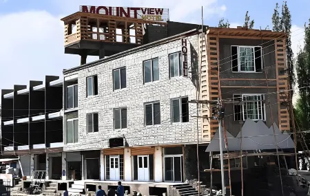 Mount View Hotel Skardu