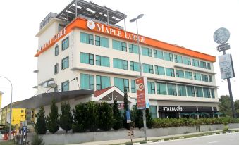 Maple Lodge