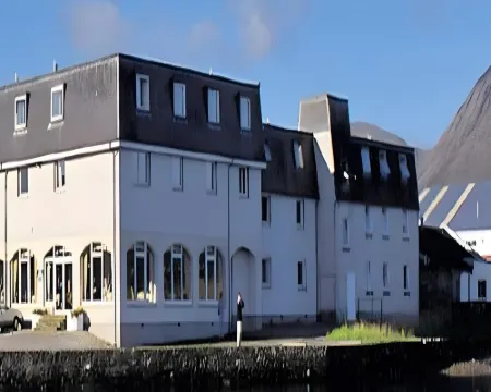 Dunollie Hotel ‘A Bespoke Hotel’ Hotels in Isle of Skye