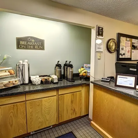 Super 8 by Wyndham Florence or
