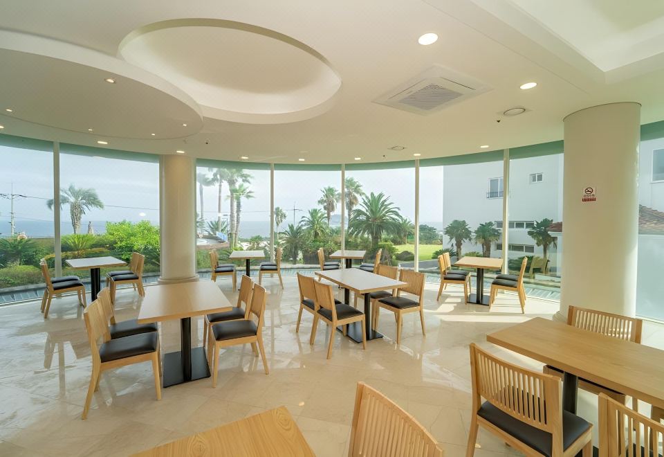 씨오르리조트 수영장