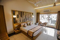 Hotel Mukut Mani