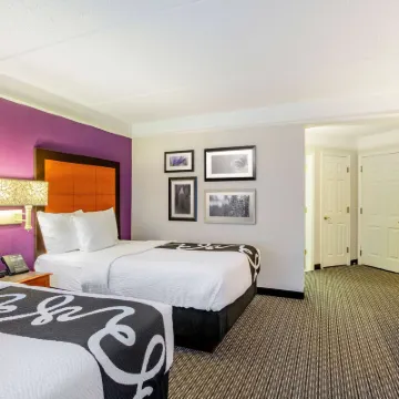 La Quinta Inn & Suites by Wyndham Raleigh Durham Airport Hotels near Umstead State Park