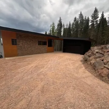 Luxury Cabin on Ski Bike Trail, 4Br, Hot Tub with Mountain Views
