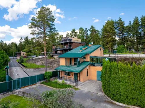 Rezidentsiya Severny Sad Hotel Hotels in Prionezhsky District