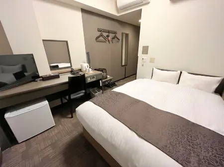 Hana Hotel Isesaki Отели рядом со станцией JR Honjo-Waseda station