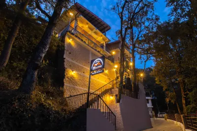 Treebo Hilldaar Dalhousie Các khách sạn gần Moti Tibba