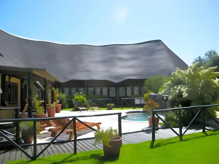 Elephants Footprint Lodge