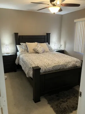 2 bedroom pool house Port Charlotte. Close to shopping. Hotels near Murdock Baptist Church