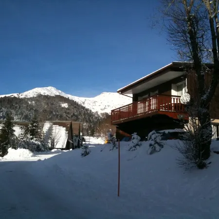 SUPER LIORAN INDIVIDUAL CHALET COMFORTABLE 8 BEDS