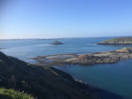 ENEZ ROUZIC, balcony on the marina