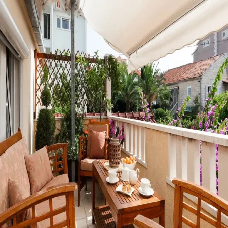 Apartments Roda