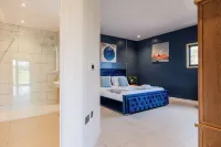 Brick Barn - Luxury Barn Conversion by River Avon! Hotels in Pershore