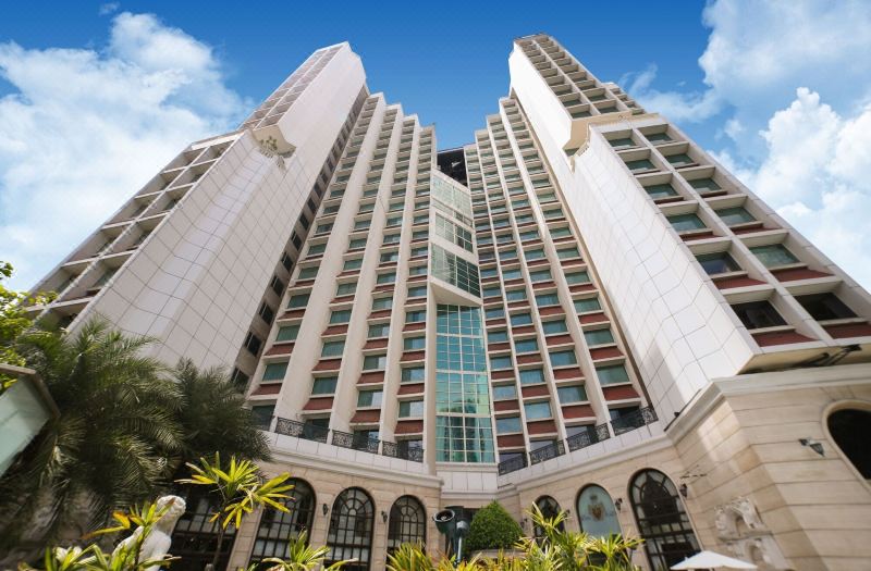Hotel the Royal Plaza