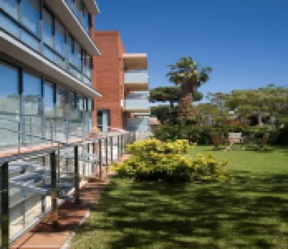 SG巴塞隆拿海岸公寓 鄰近Correcan的酒店