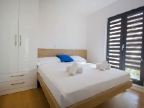 馬卡爾斯卡觀光公寓酒店 Opcina Makarska酒店