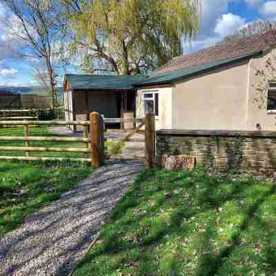 1 Bed Lodge-Sleeps 4-Pet Friendly-Free Parking Hotel Exterior