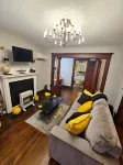 Historic & Chic apartment by Arena, University, Hospital - Dog Friendly - 3 estrellas