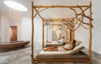 Elements of Byron - spa