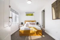 Riches Serendipity Home with Parking Hotels in Grey Lynn