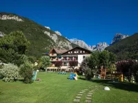 Garden Hotel Bellariva Hotels in Molveno