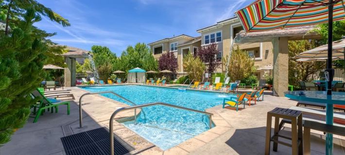 Spacious 2Br Reno Suite · Spring Mountain Views Hotéis em Washoe County