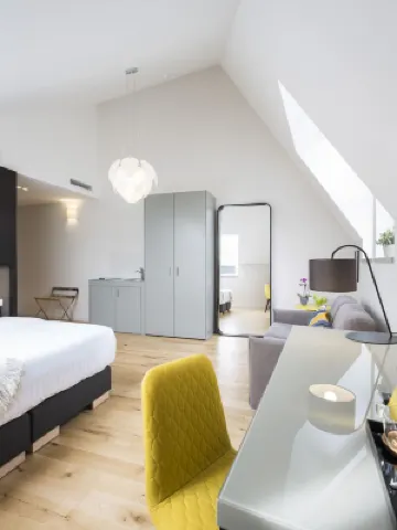 Livris Hotel Hotels in 