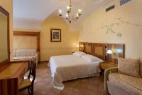 Villa Tuscolana Hotel in zona Soc. Apostolato Cattolico - Pallottini