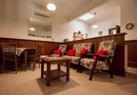 Creek Cottage Hotels in Walhalla