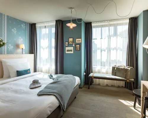 Marias Platzl Hotels near Untersbergstraße underground station