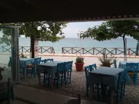 Kyparissis Rooms Hotels in Possidi