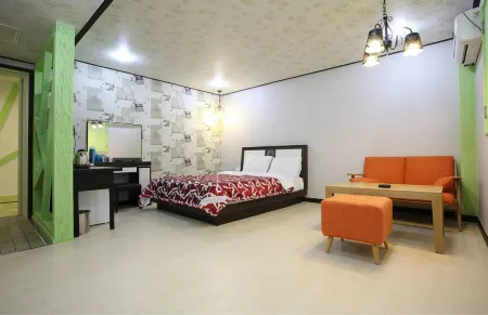 Yegrina Motel Отели рядом со станцией Ganggyeong Station