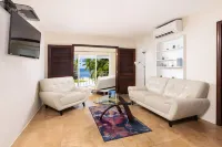 Azul del Mar Hotels in Key Largo