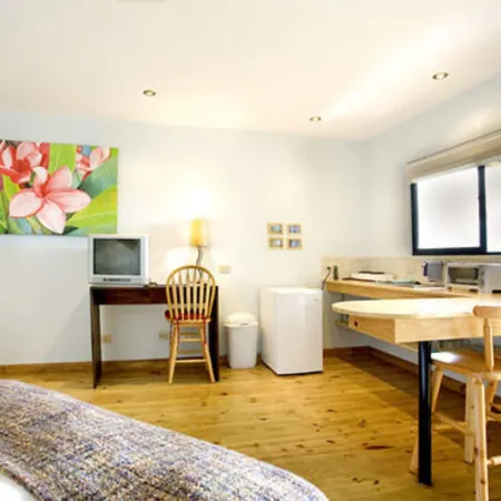 Out of Bounds Boutique Hotel Отели рядом с достопримечательностью «Комплекс «Авенида Эскасу»»