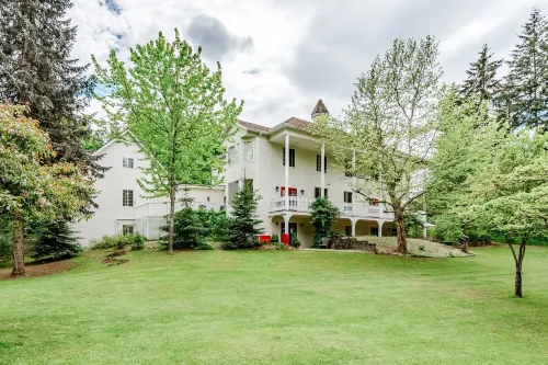 The Inn at the Ninth Hole Bed & Breakfast