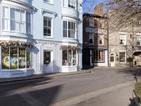 Staycations Maldon Suites Hotels in Maldon