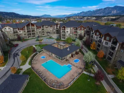 Amazing 3Br Condo | Heated Pool & Hot Tub | Hm Theatre | Fire Table | Pool Table