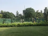 Hotel White Saffron Hotels in North West Delhi