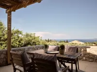 Dounias Village Home - Traditional Architecture & Modern Luxury, by ZanteWize Hotels in Elation