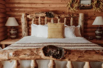 Bryce Canyon Log Cabins Hotels near Bryce Village RV Park