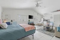 Michigan Hotels in Lynn Haven