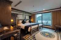 Venus Halong Cruises