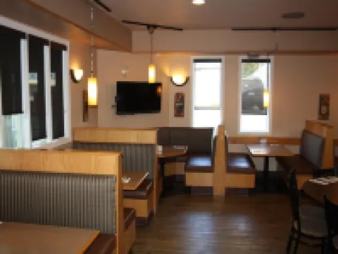 Bcminns - Peace River Hotels in Peace River