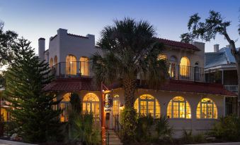 Casa de Suenos B & B