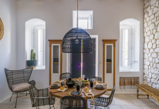 유포리아 소라 낙소스 대표 이미지