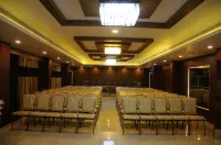 Hotel Nk Grand Park Airport Hotel - parcheggio