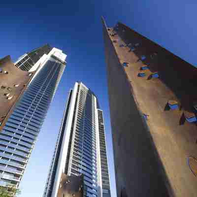 Mantra Circle on Cavill Surfers Paradise Hotel Exterior